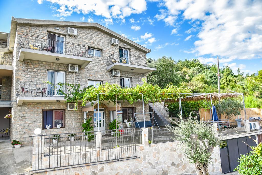 Kalina Apartment Budva